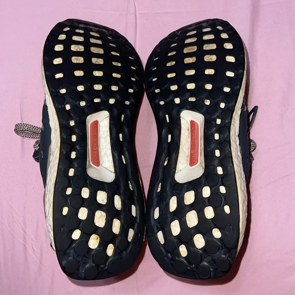 Adidas UltraBoost | Size 6.5
